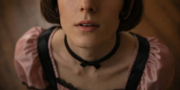 Devoted Touch: The Mouth as Offering